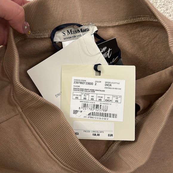 BRAND NEW WITH TAGS MaxMara Fleece Joggers Sz XS Beige - Picture 3 of 5